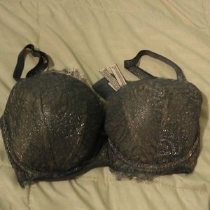 Victoria's secret bra